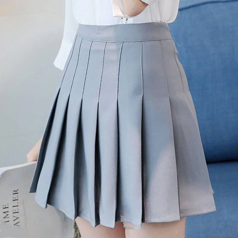Preppy Plaid Pleated Skirt (Vintage Chic Series)