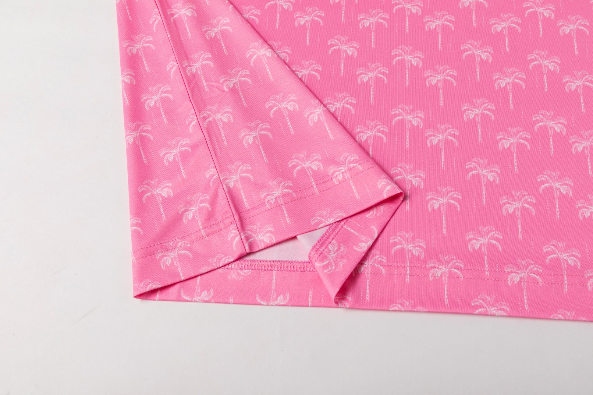Pink coconut tree print Antimicrobial quick dry slim fit polo shirt