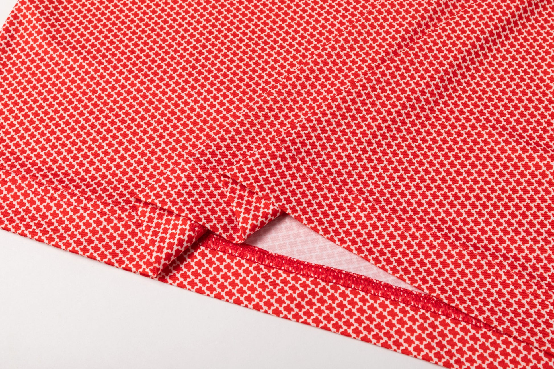 Red houndstooth pattern Antimicrobial quick dry slim fit polo shirt