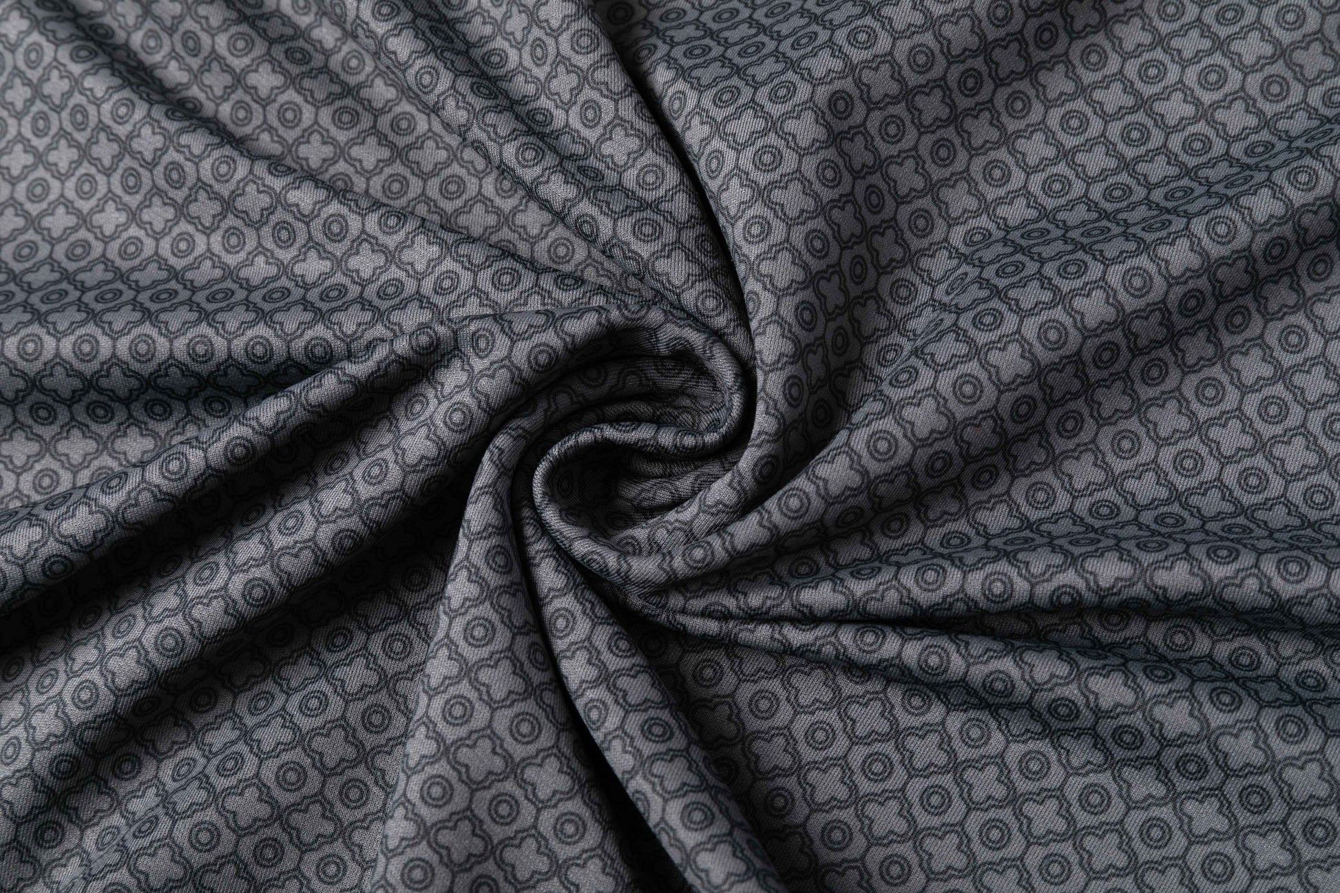 Men's Patterned Golf Quarter-Zip Pullover (Modern Textured Series)